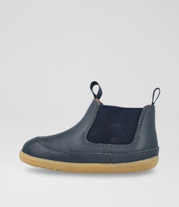 SU TRAVELER BQ NAVY LEATHER