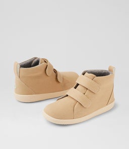 KP GRASS COURT HIGH CANVAS BQ OAT MILK CANVAS