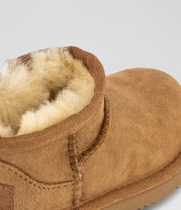 ULTRA MINI TODDLER UU CHESTNUT SUEDE