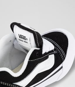 KNU SKOOL JUNIOR VN BLACK WHITE CANVAS